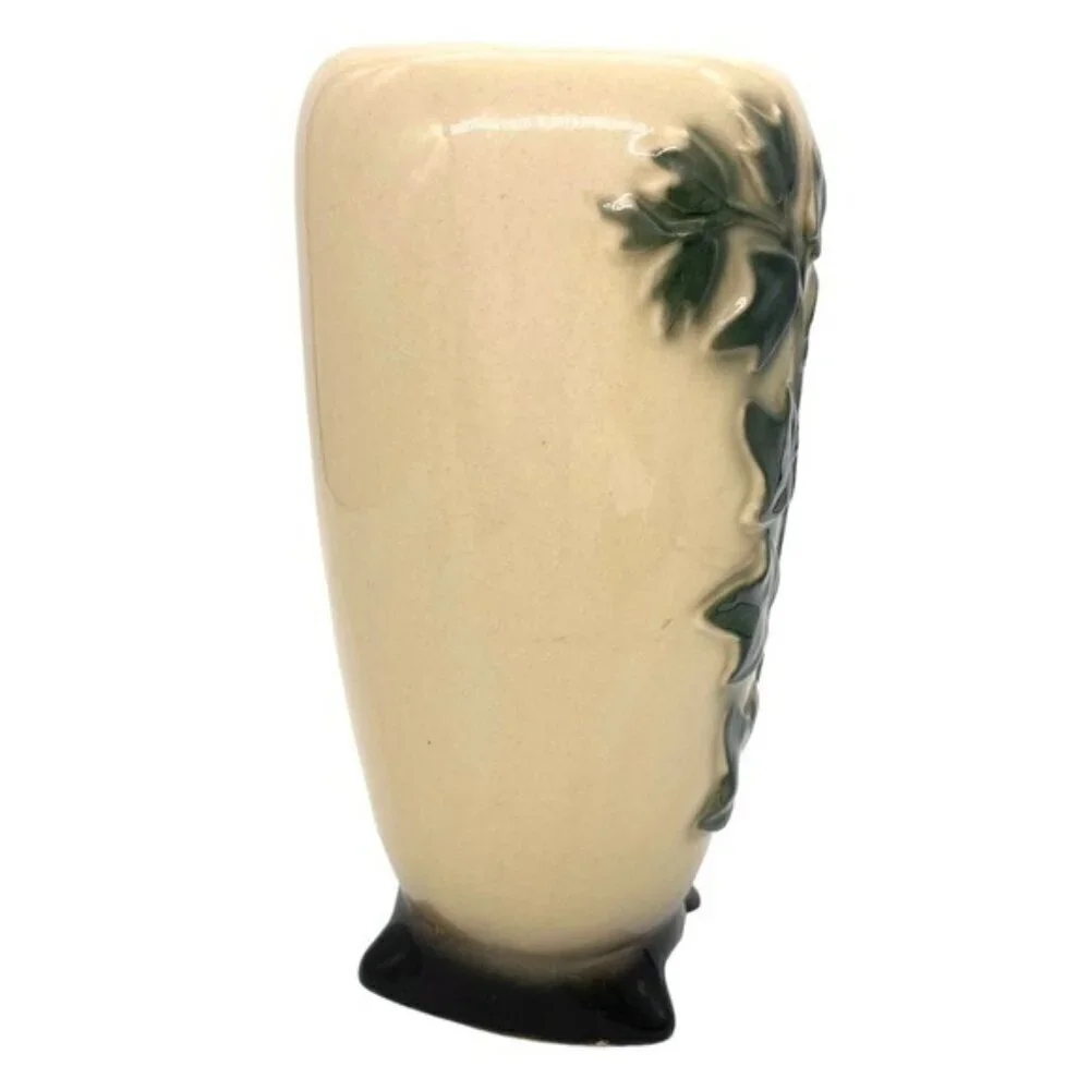 Royal Copley Ivy Vase